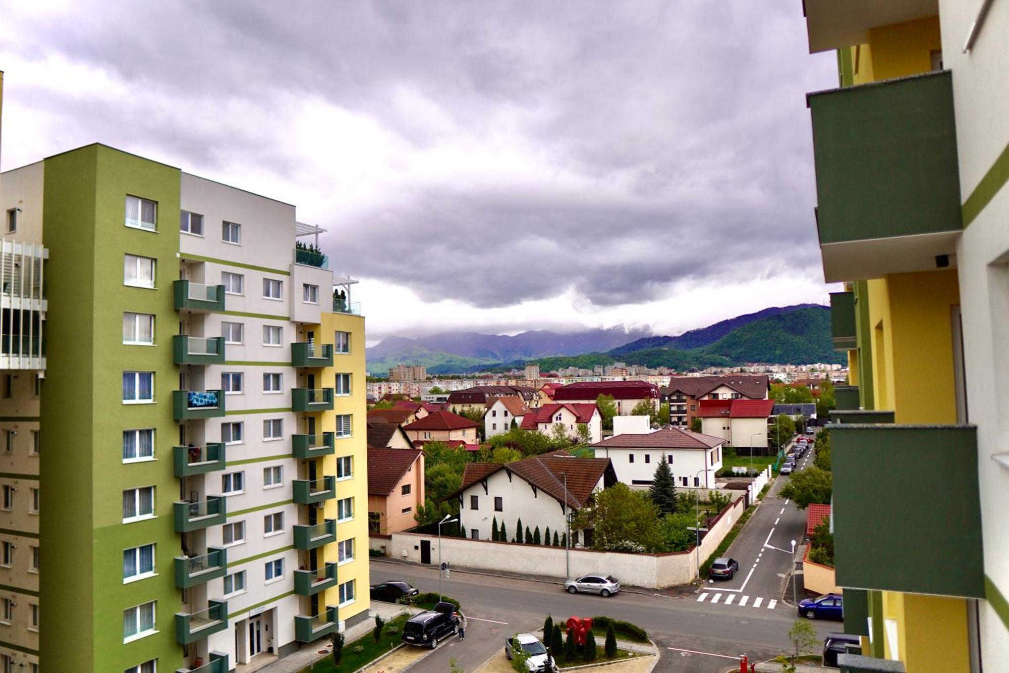 Coresi Topcity 2Camere Apartment Braşov Dış mekan fotoğraf