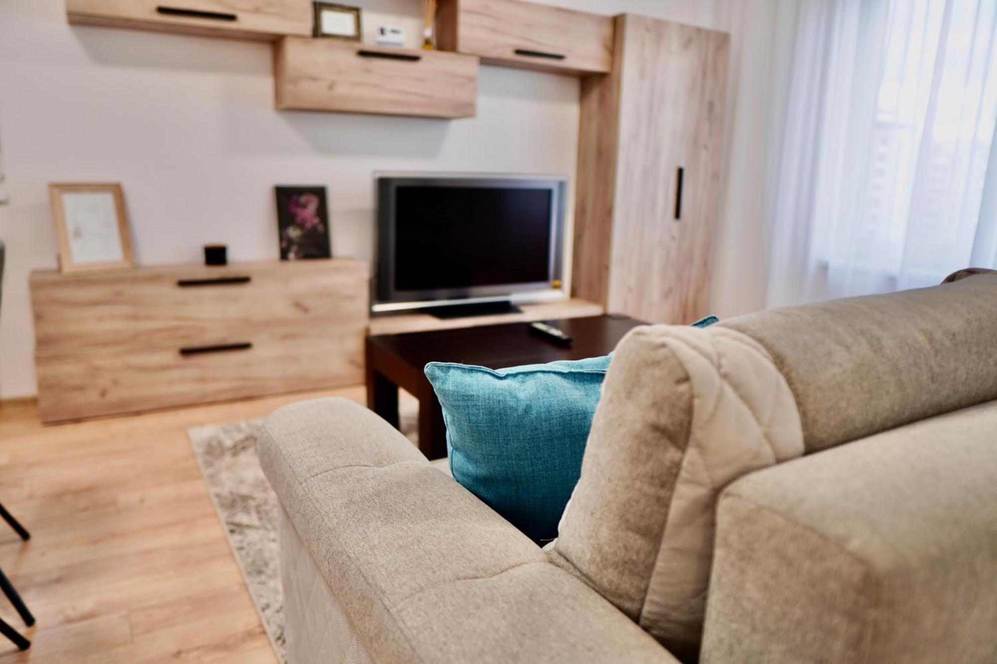 Coresi Topcity 2Camere Apartment Braşov Dış mekan fotoğraf