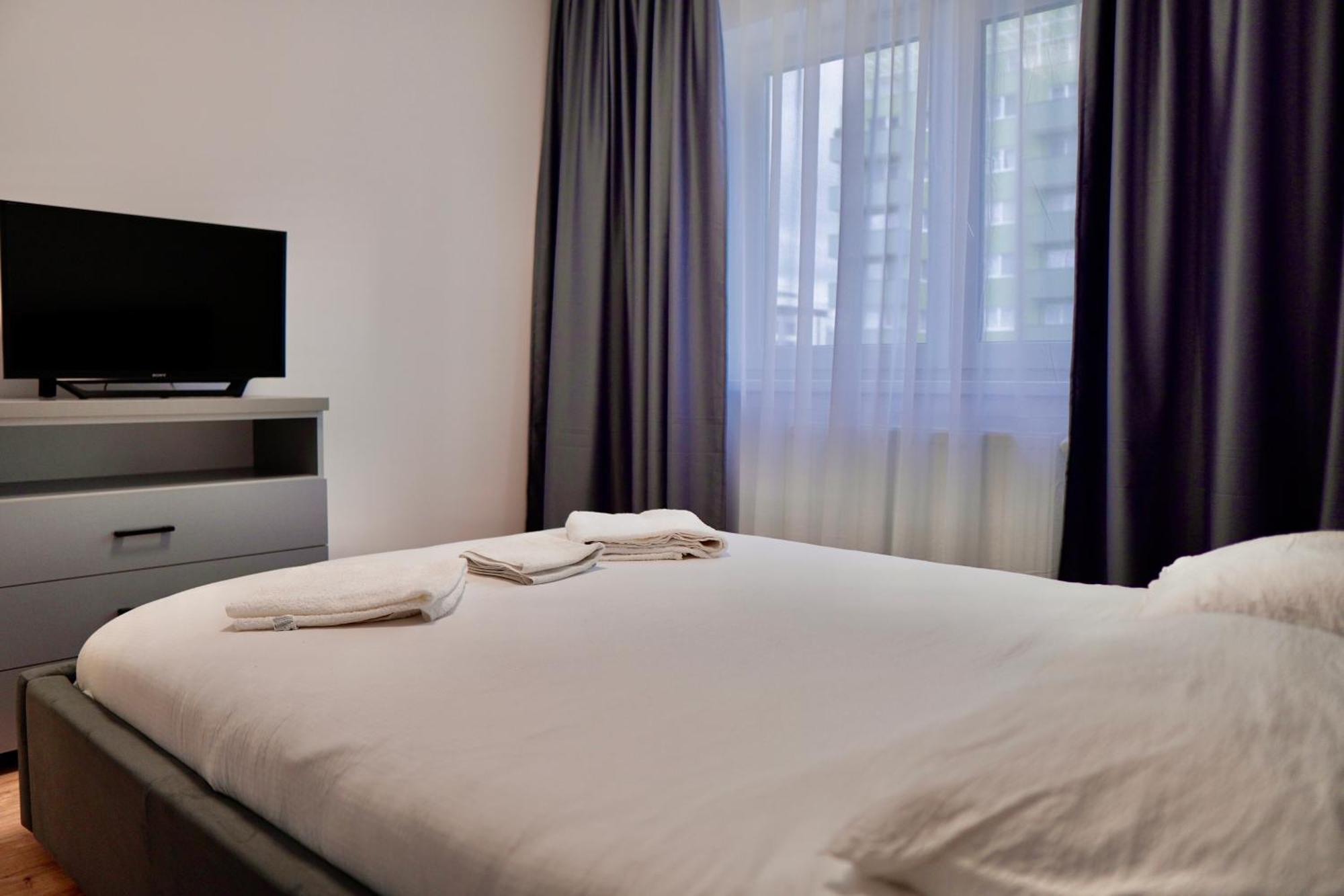 Coresi Topcity 2Camere Apartment Braşov Dış mekan fotoğraf
